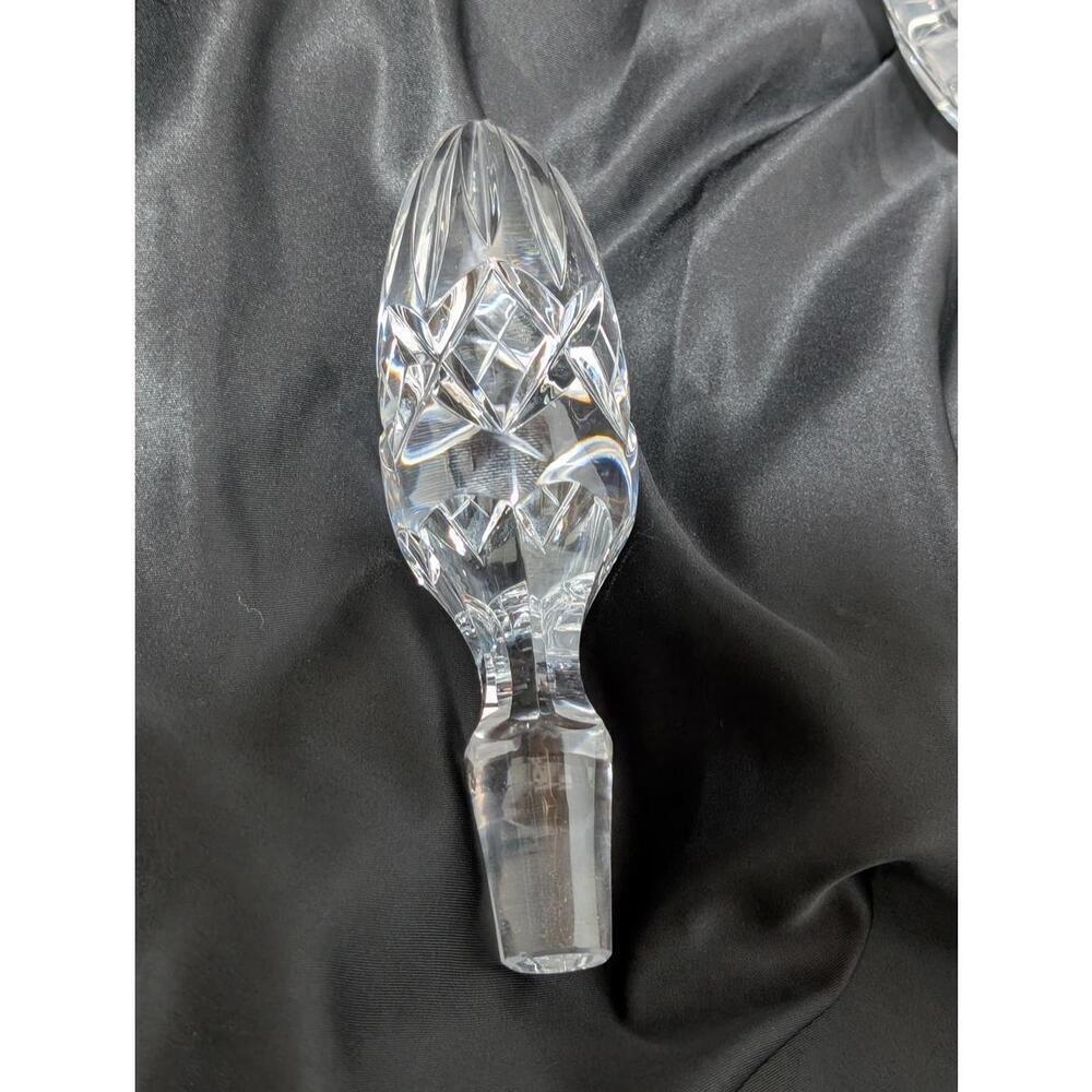 Cut Lead Crystal Glass Decanter with Stopper Excellent Condition 16.5" Tall - Picture 5 of 9